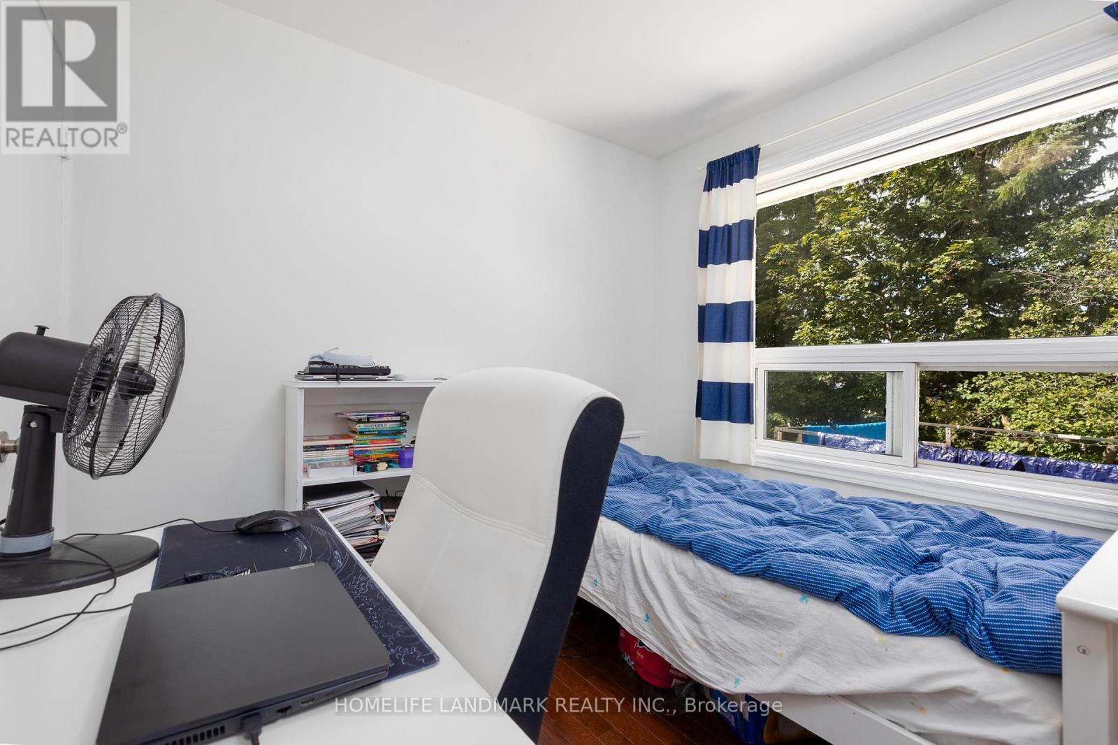 34 GENTRY CRESCENT - 16