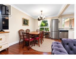 Kitchen - 34 Gentry Crescent, Richmond Hill, ON L4C2G9 Photo 8