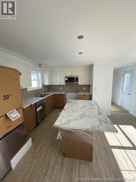 50 Ulysse Drive - 2