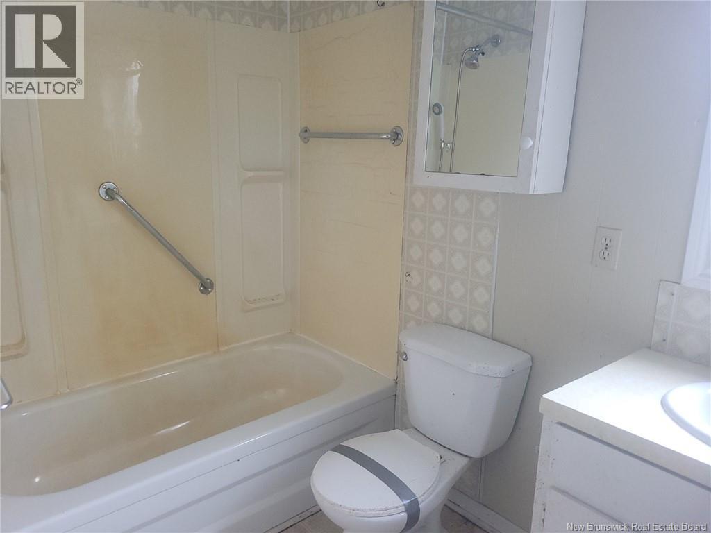 211 Chemin Theriault - Image 12