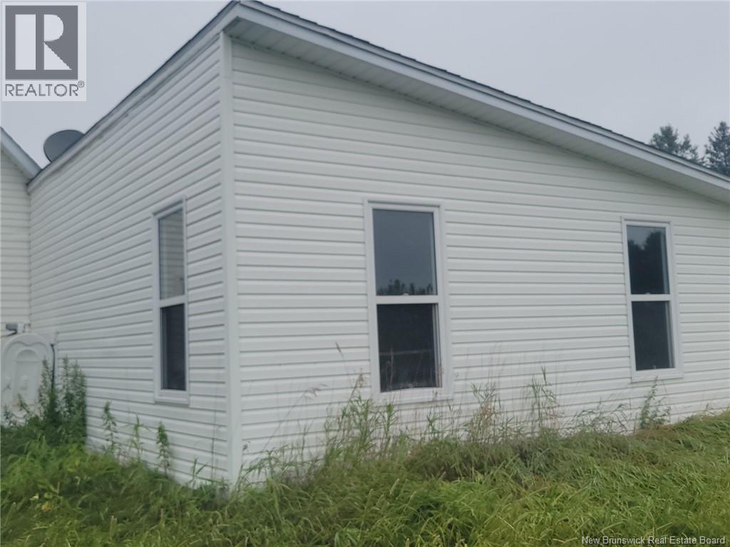 211 Chemin Theriault - Image 6