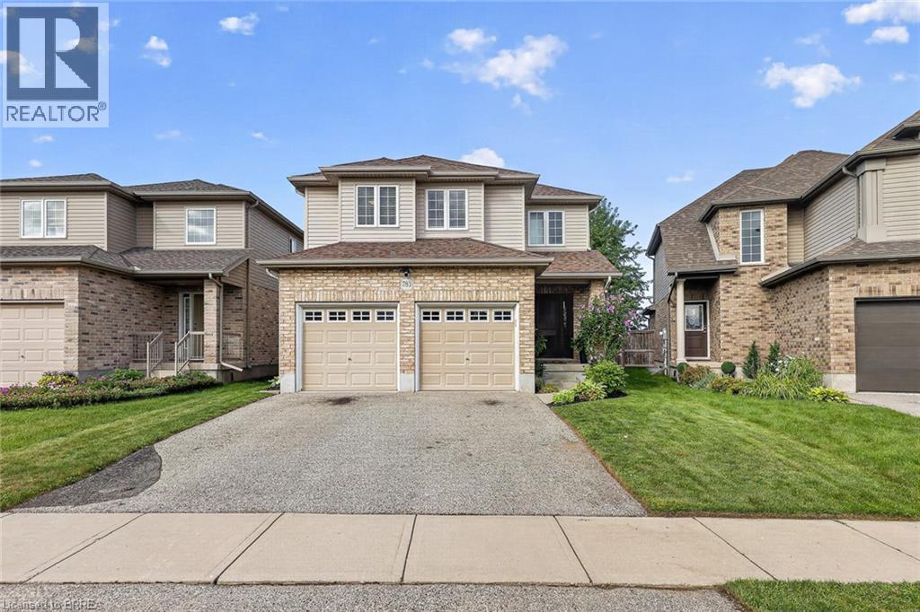 783 FRONTENAC Crescent - Image 28