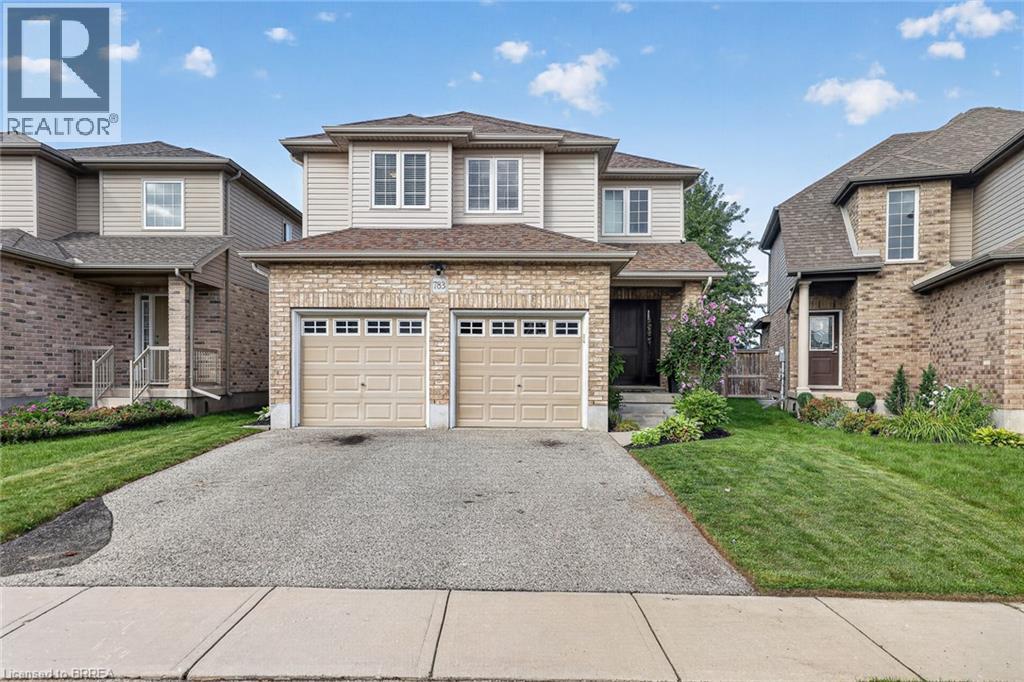 783 FRONTENAC Crescent - Image 27