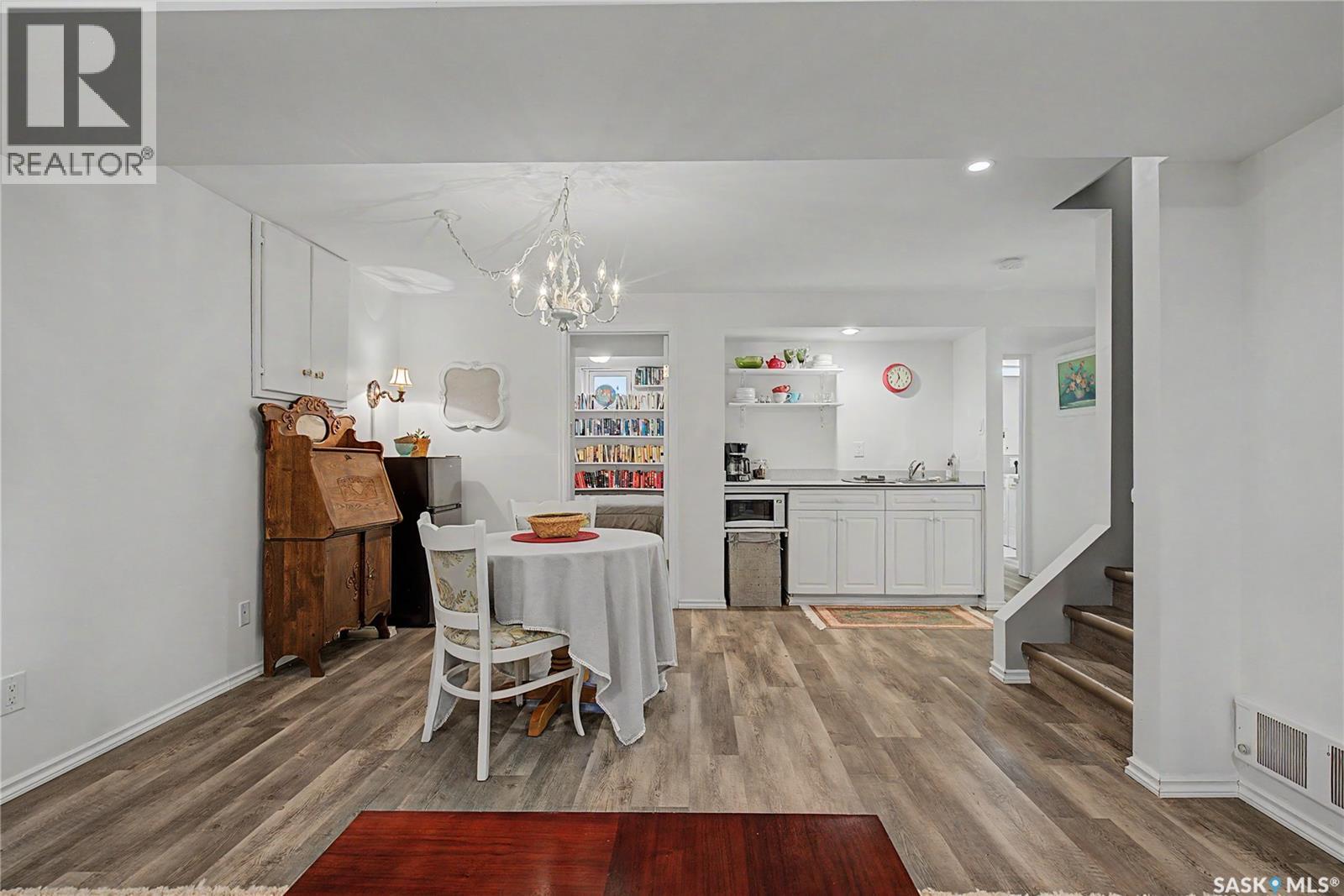 1150 2nd AVENUE NW - 52
