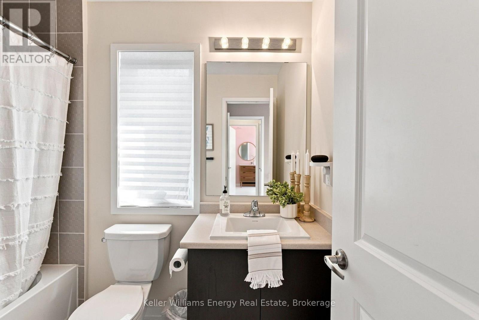 #204 2550 CASTLEGATE CROSSING - Image 18