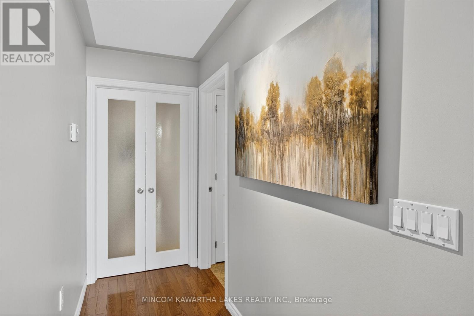 127 MILROY DRIVE - Image 24