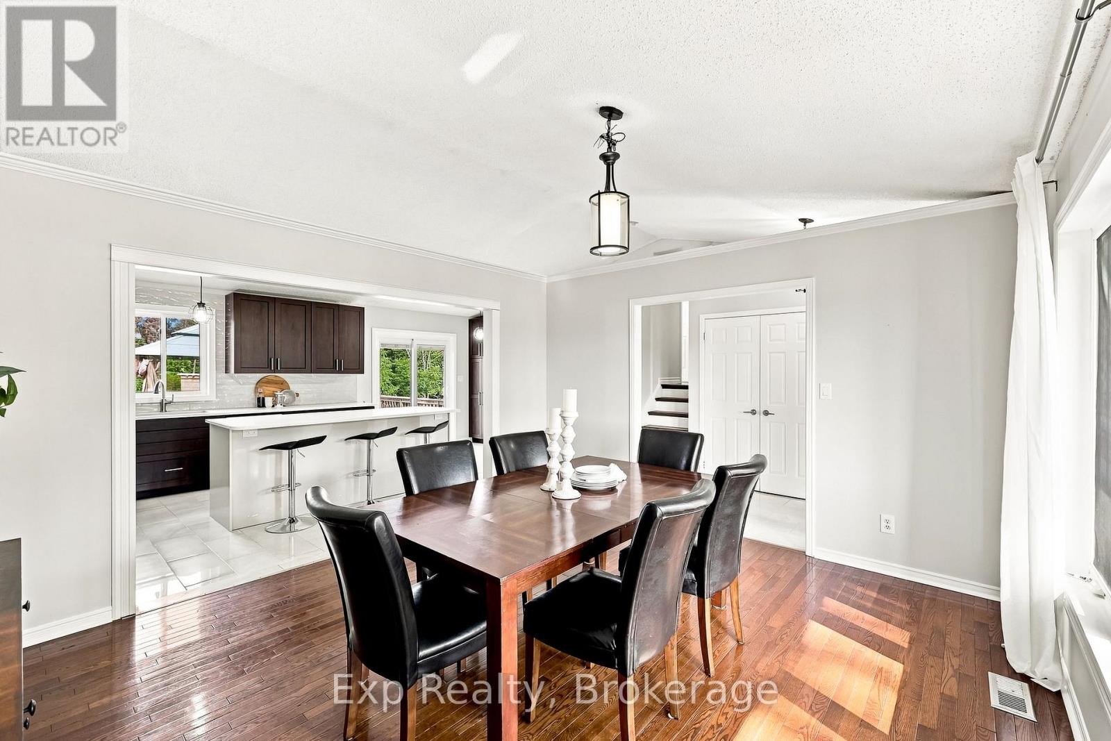 5 ROYAL ESTATES DRIVE - Image 10