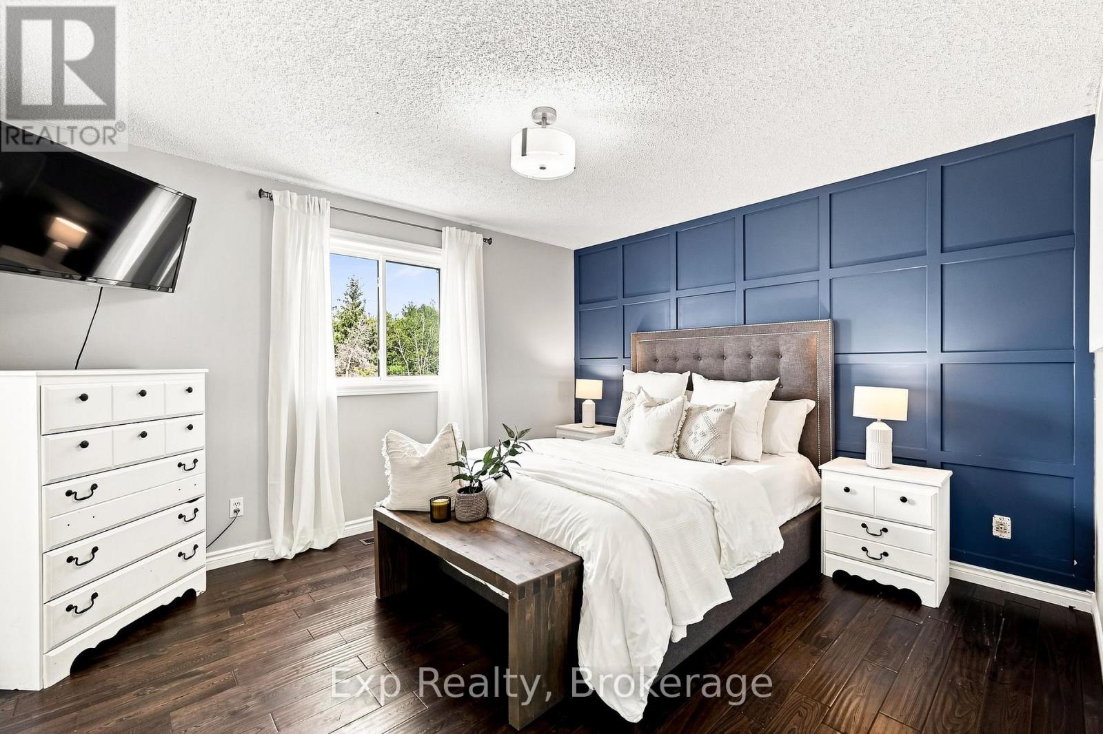 5 ROYAL ESTATES DRIVE - Image 18