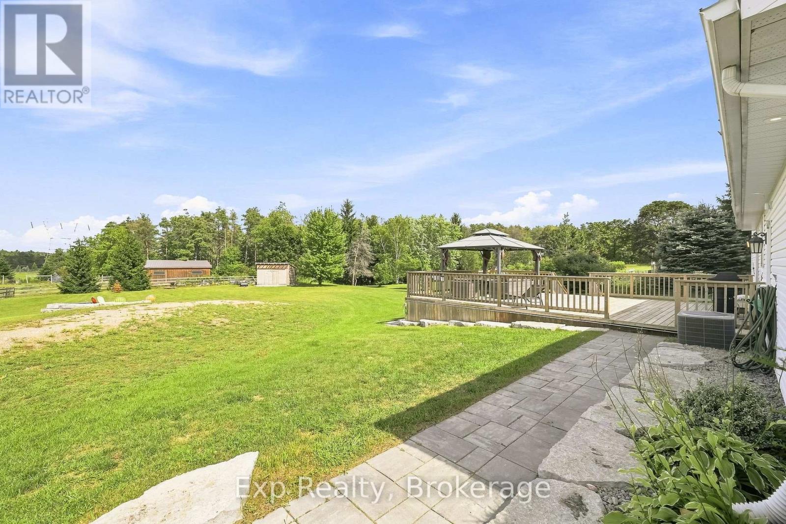 5 ROYAL ESTATES DRIVE - 41