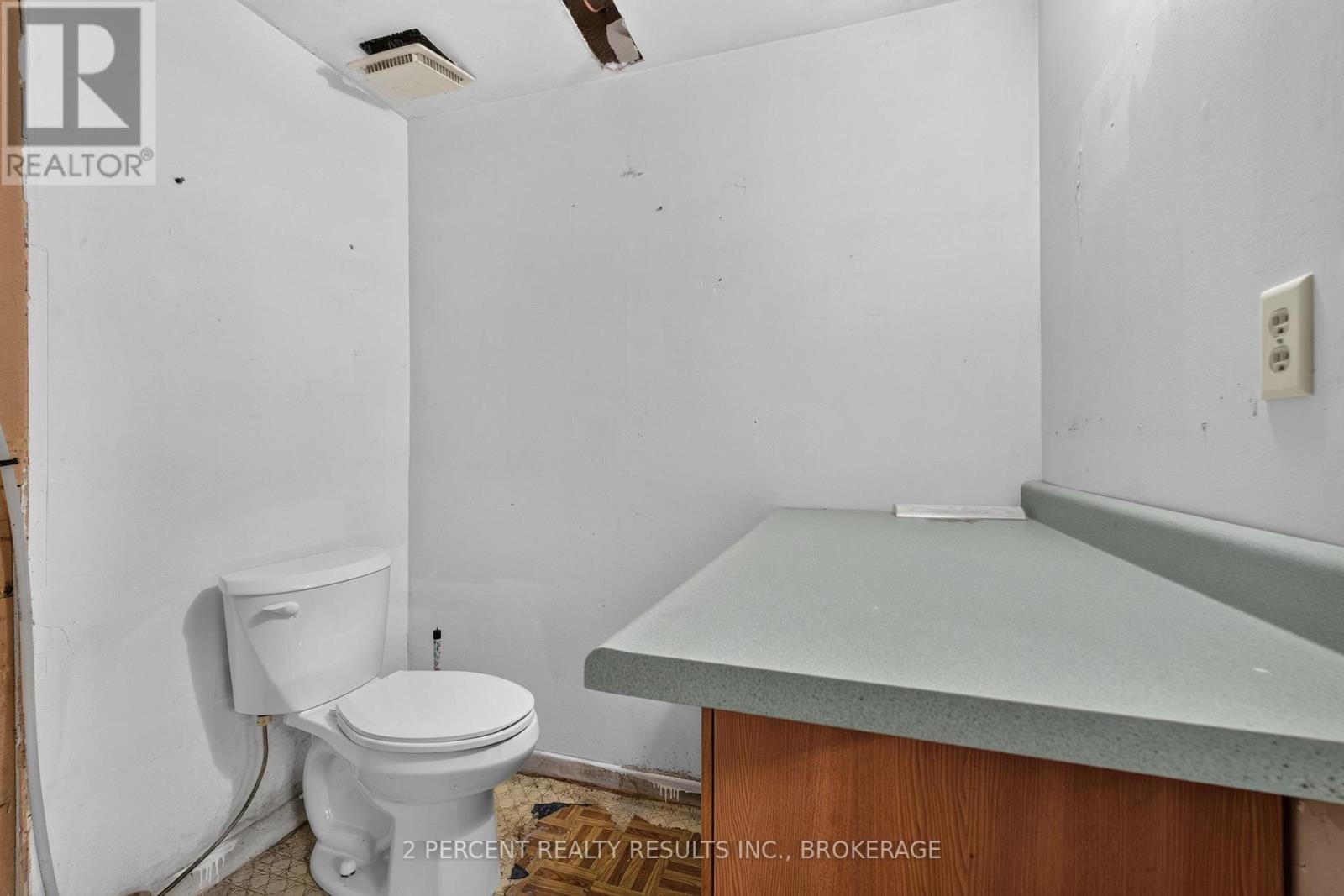 1046 PINEWOOD PLACE - 22