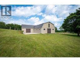 1635 Sandhills Road, New Hamburg, ON N3A3B2 Photo 39