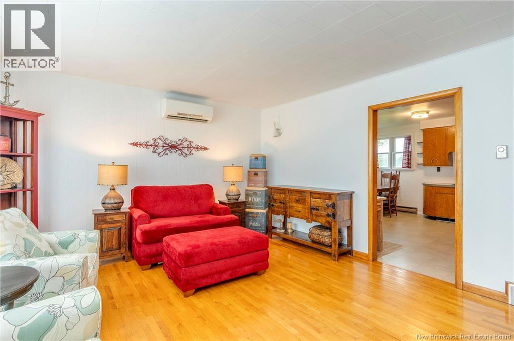 24 Rue De L'Eglise - 12
