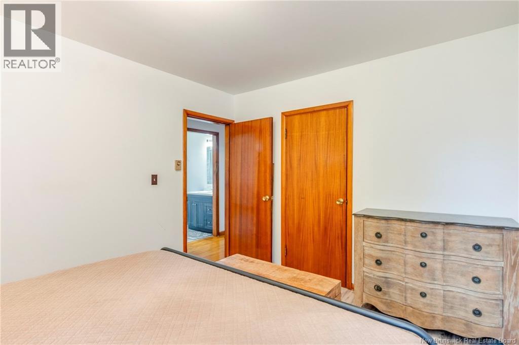 24 Rue De L'Eglise - 23