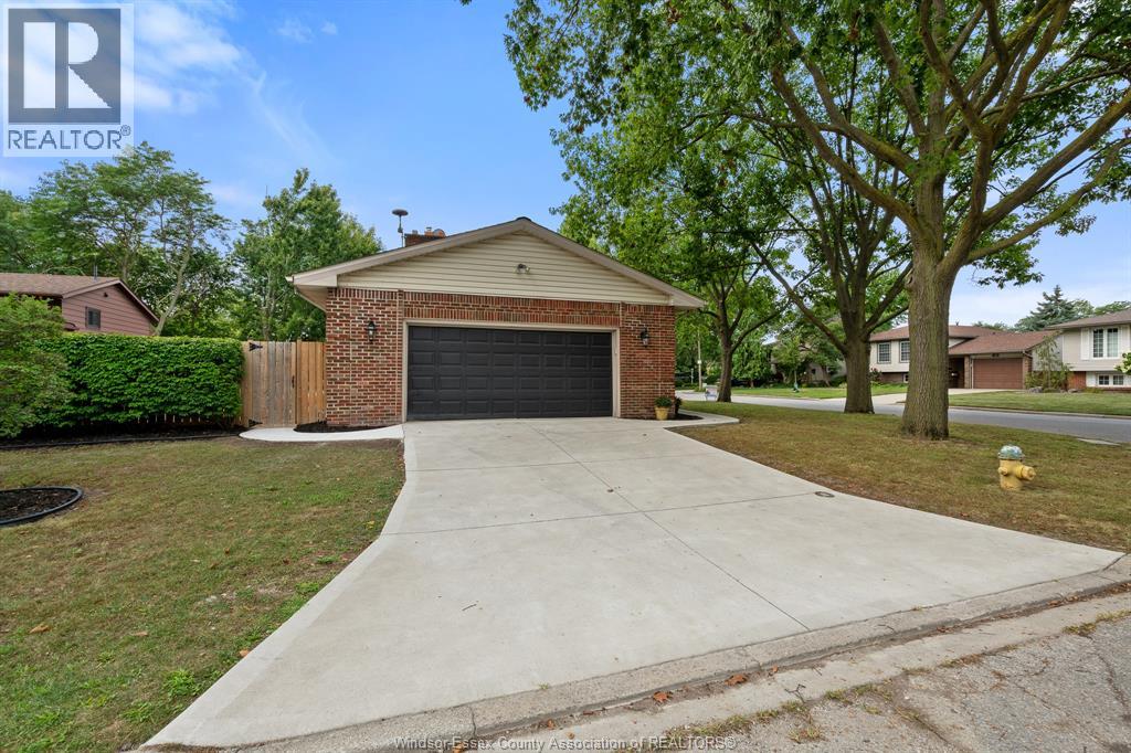 3210 Halpin ROAD - Image 39