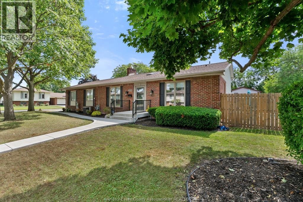 3210 Halpin ROAD - Image 44