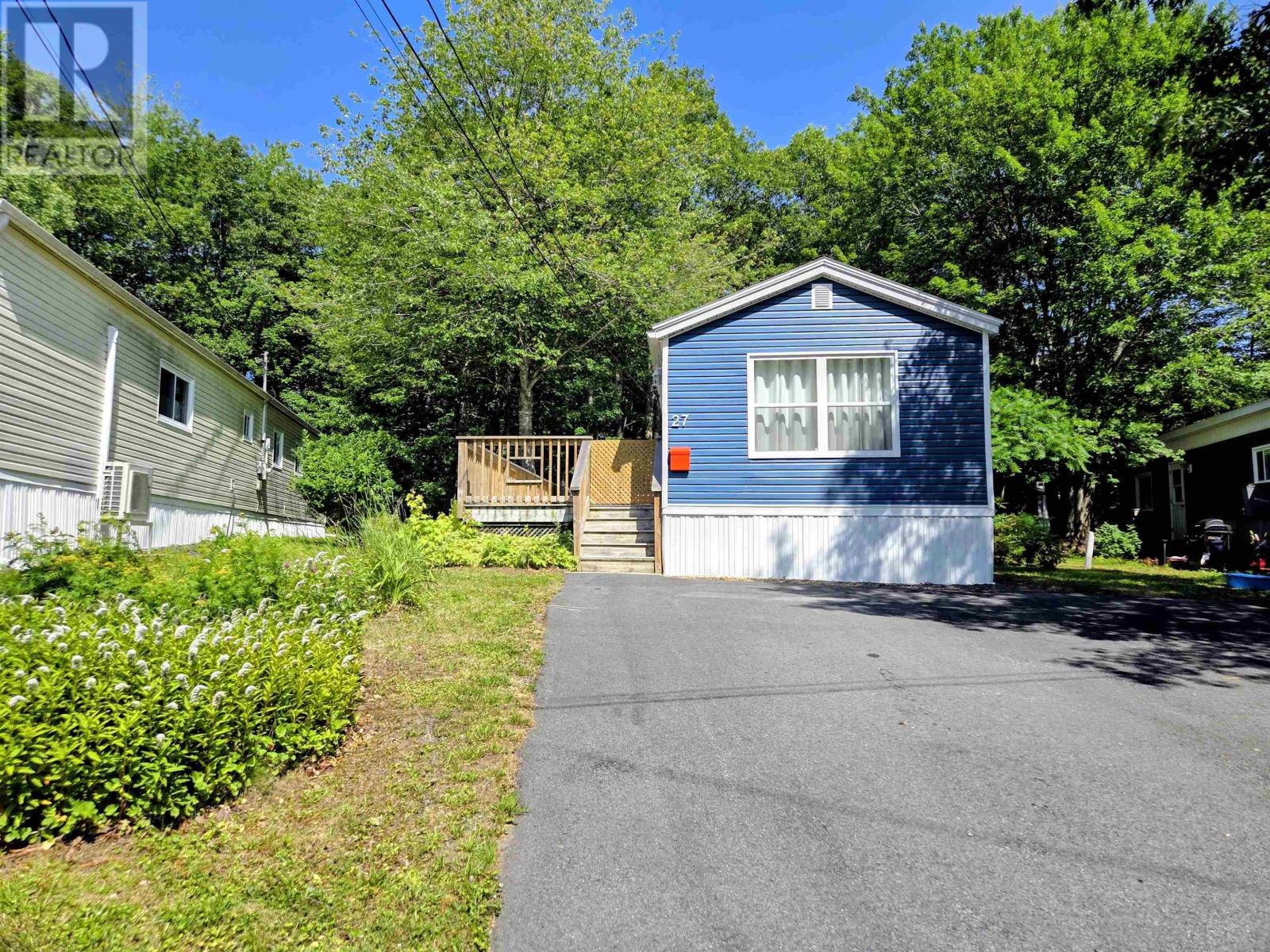 27 Spring Crescent - 2