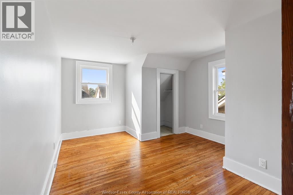 1890 ONEIDA COURT - 11
