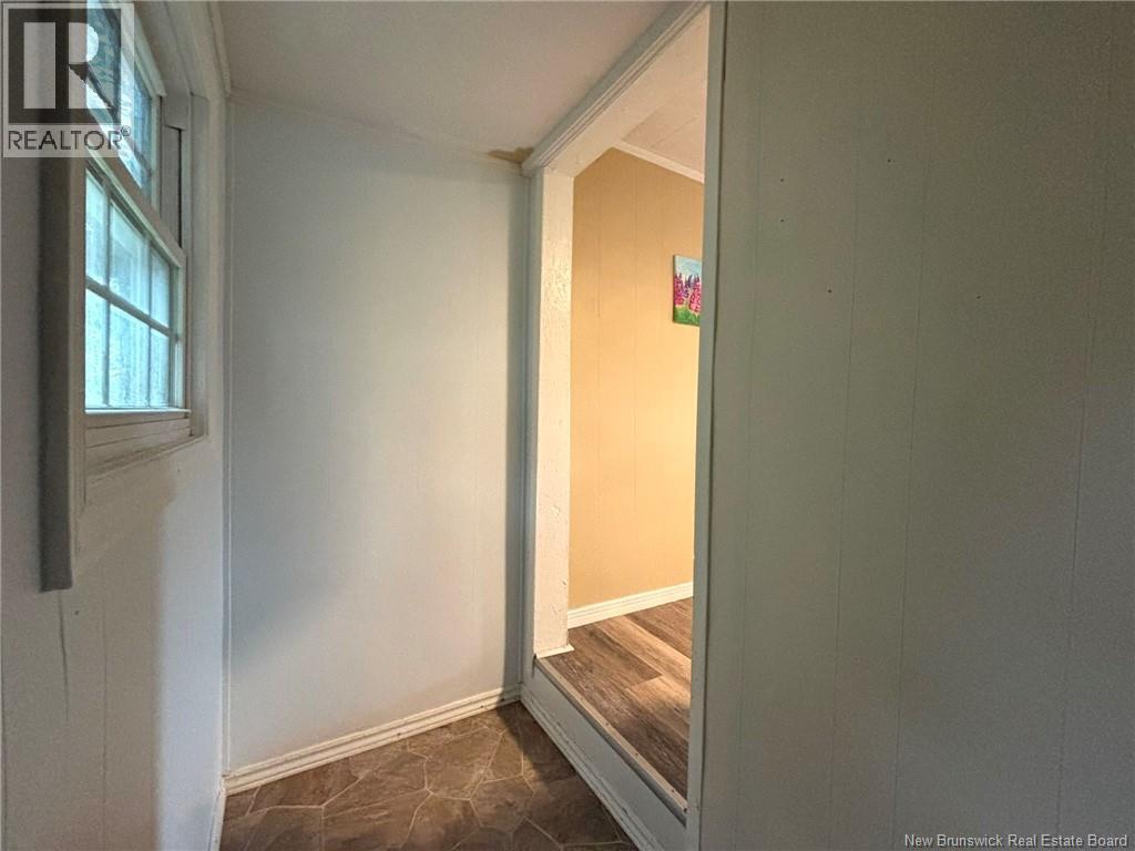 71 Thoroughfare Road - 30