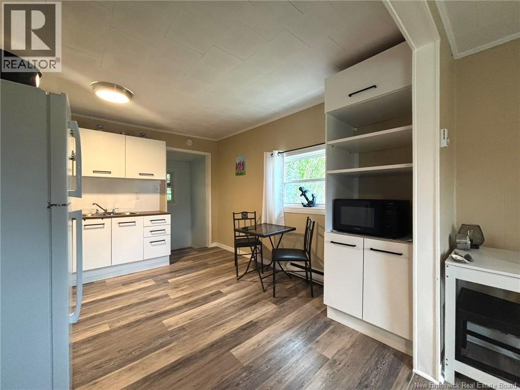71 Thoroughfare Road - 10