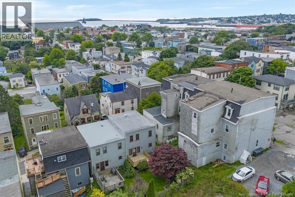 135 Orange Street - 35