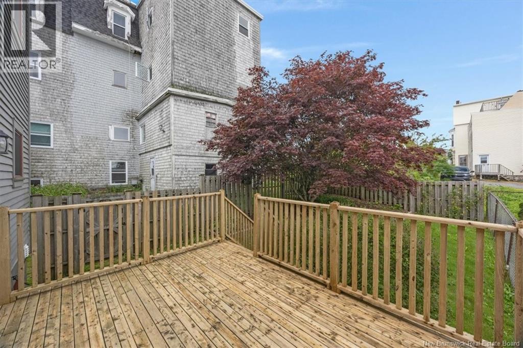 135 Orange Street - 26