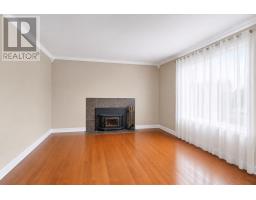 26 Lloyd Crescent thumbnail 10