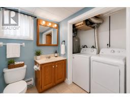 26 Lloyd Crescent thumbnail 36