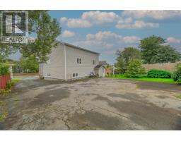 26 Lloyd Crescent thumbnail 4