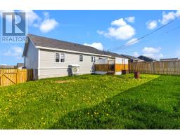9 Mayfair Avenue thumbnail 4