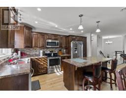 9 Mayfair Avenue thumbnail 8
