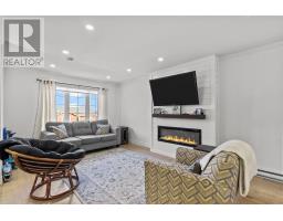 9 Mayfair Avenue thumbnail 9