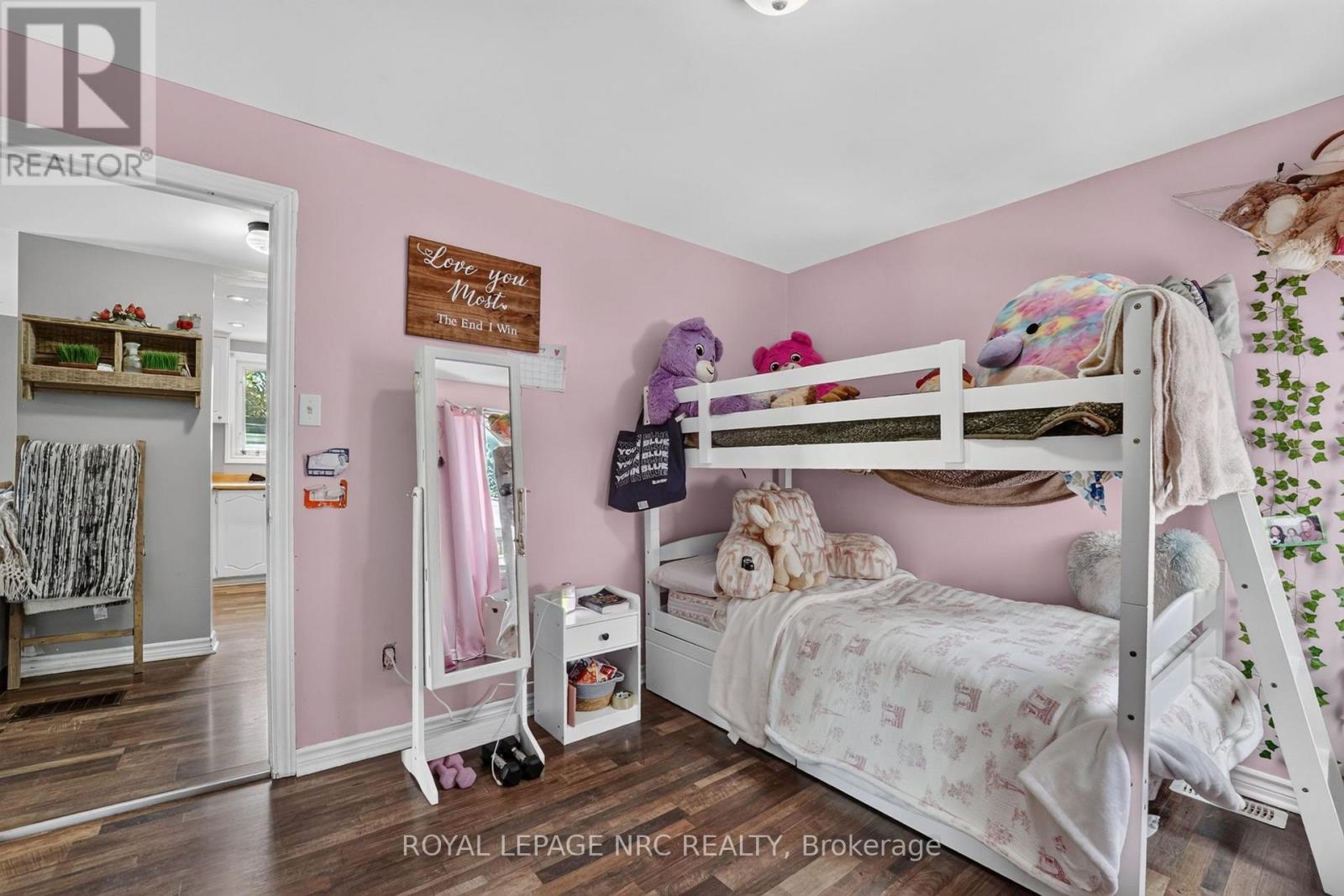 314 DIEPPE STREET - Image 20