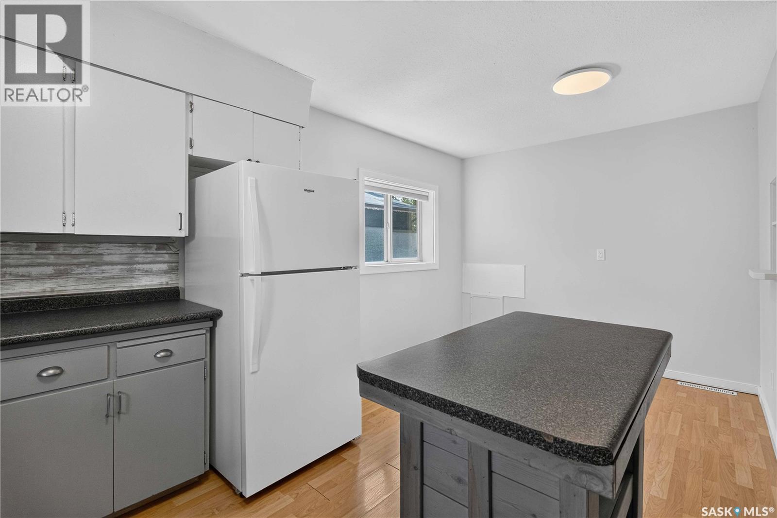 738 Weldon AVENUE - Image 12