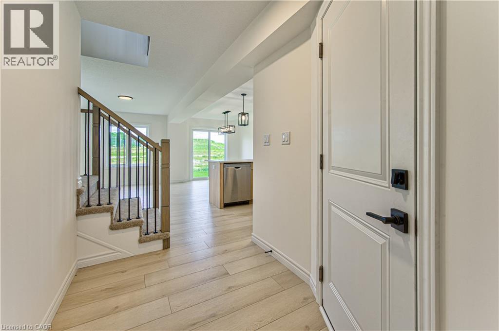 91 ELSON Street - 4