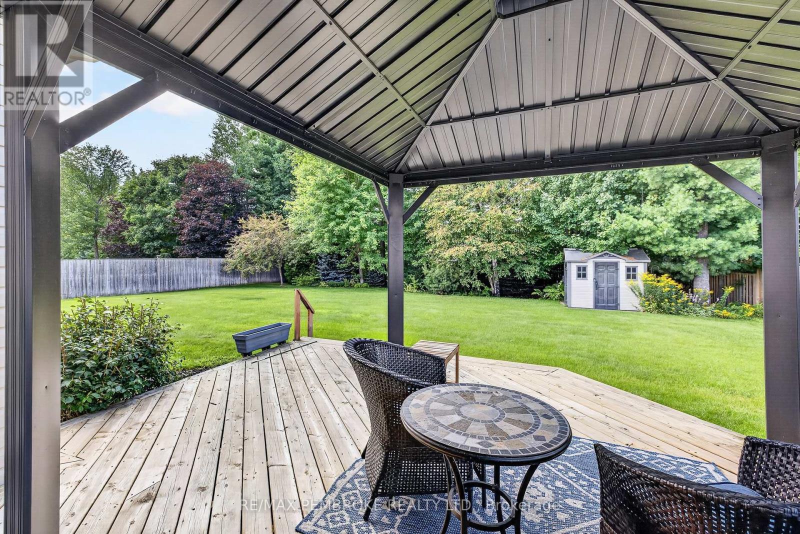 26 BEDARD BOULEVARD - Image 44