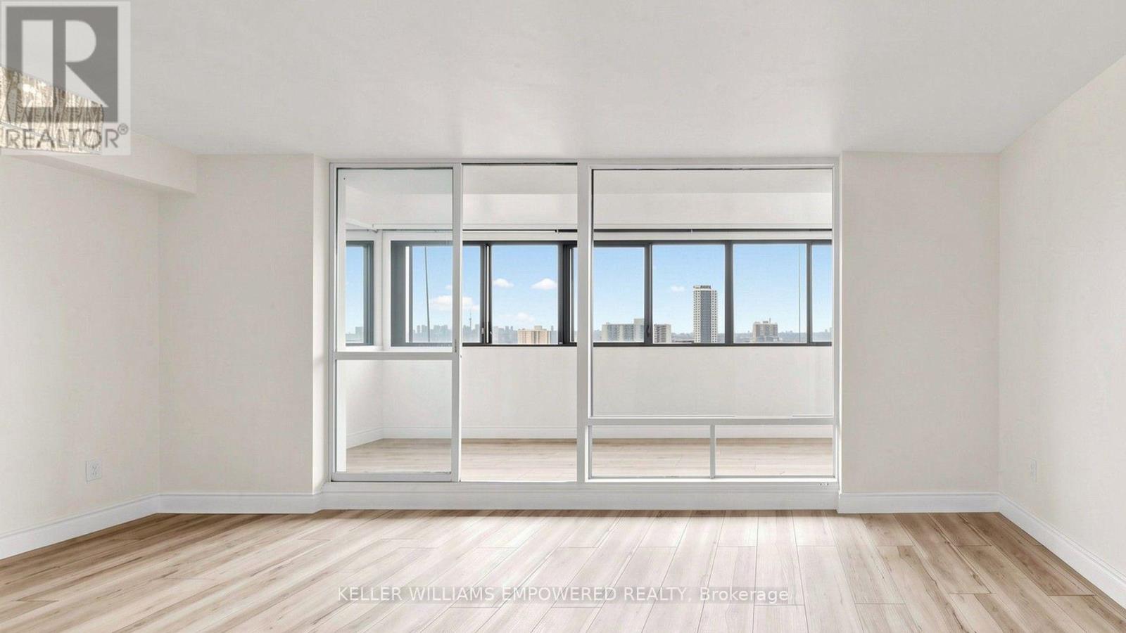 #2312 1 MASSEY SQUARE - 9