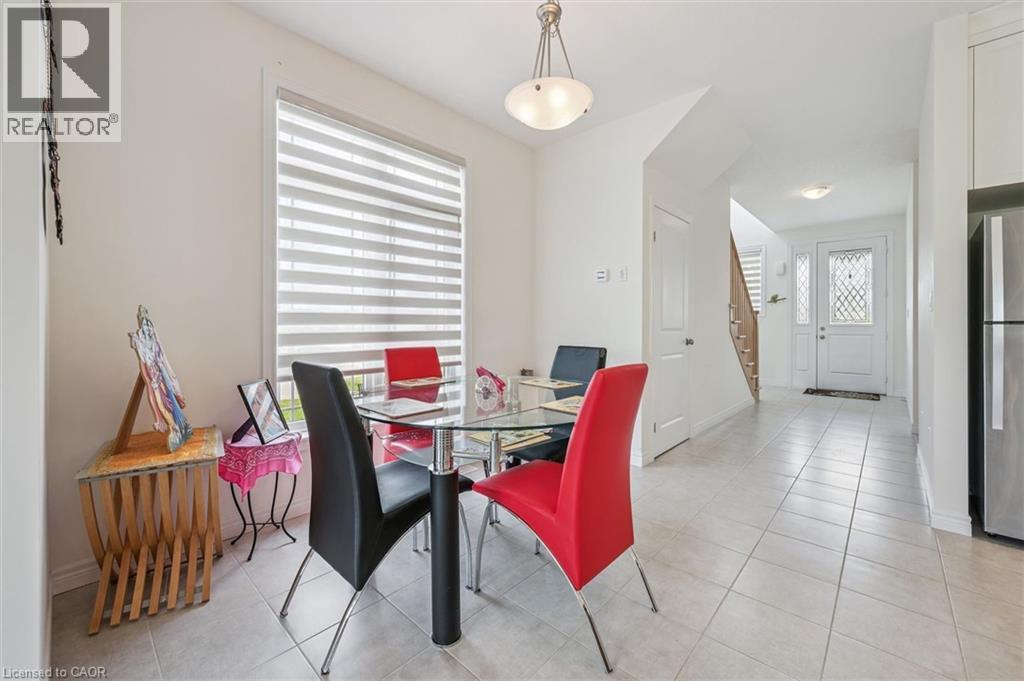 153 RIVERTRAIL Avenue - Image 13