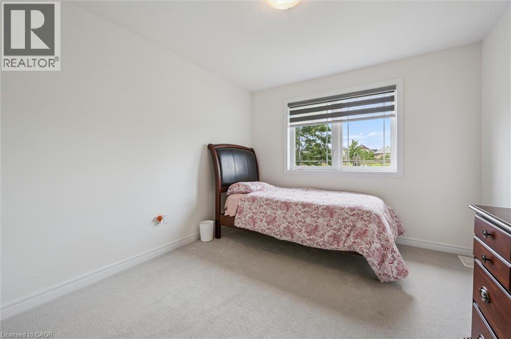 153 RIVERTRAIL Avenue - 29