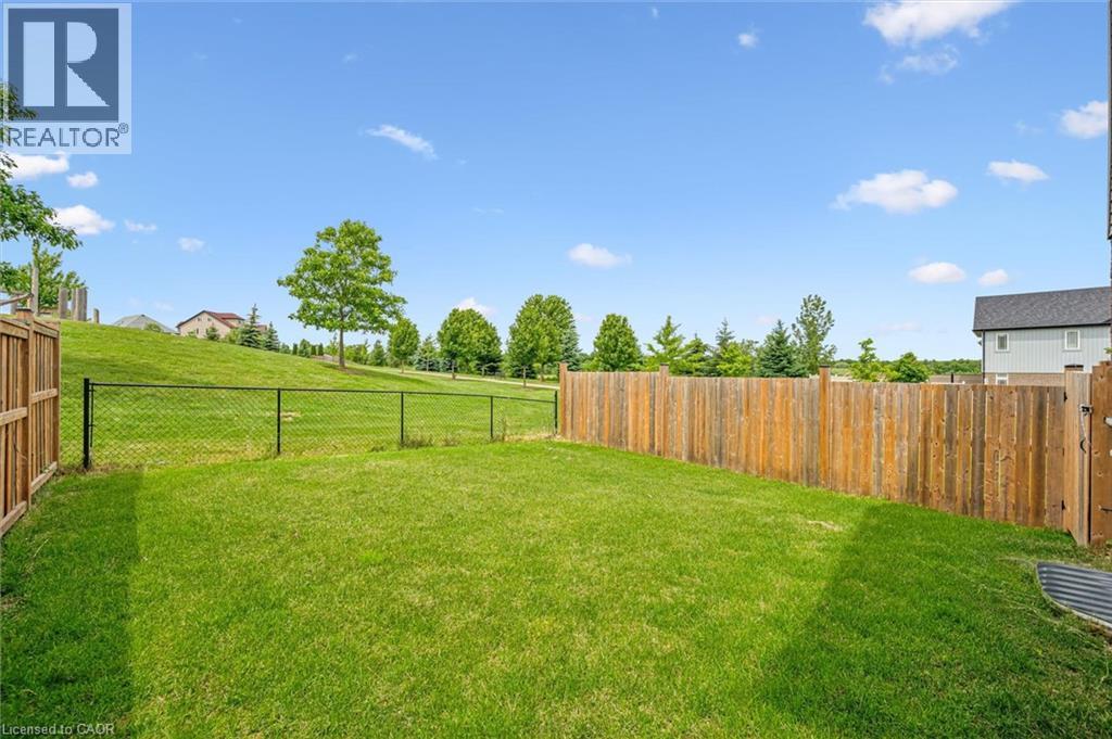 153 RIVERTRAIL Avenue - 34
