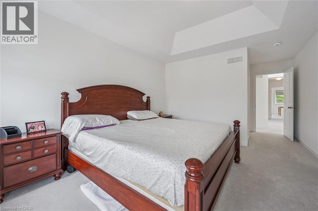 153 RIVERTRAIL Avenue - Image 24