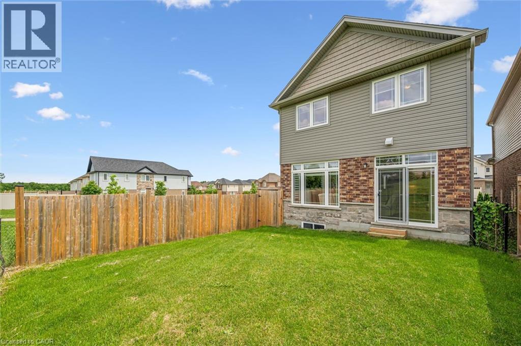 153 RIVERTRAIL Avenue - Image 36
