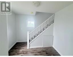 2 Eighteenth Avenue thumbnail 18