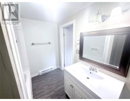 2 Eighteenth Avenue thumbnail 30