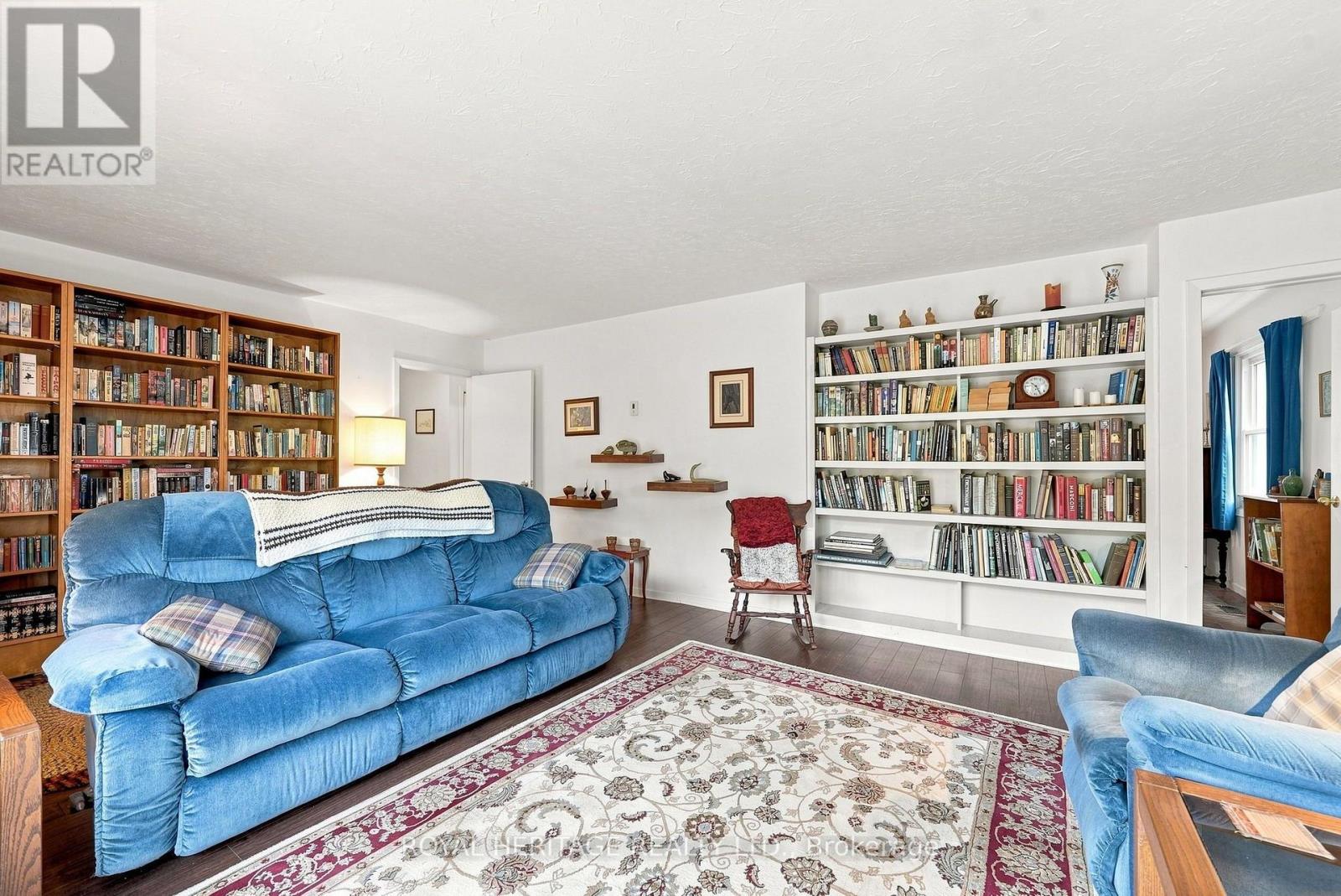 19A PARK STREET E - Image 10