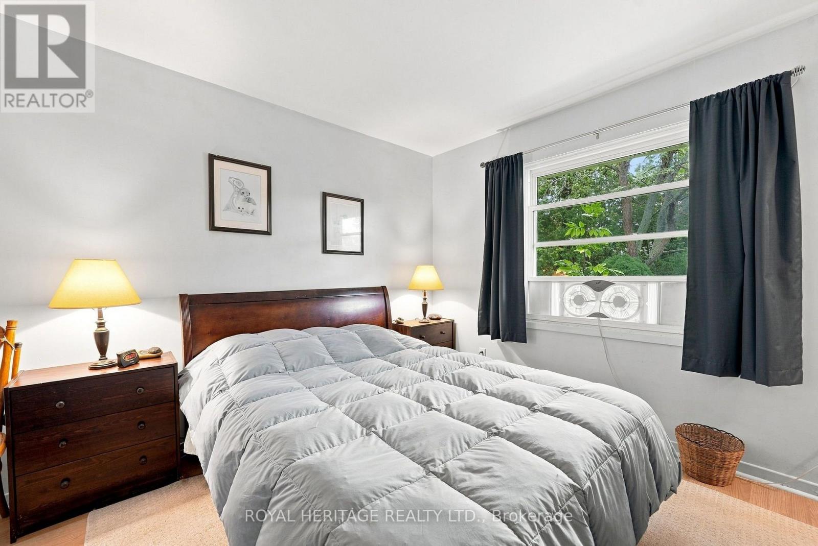 19A PARK STREET E - Image 27