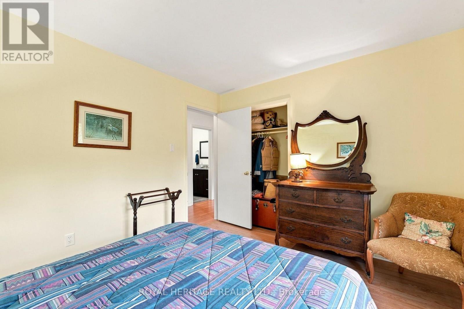 19A PARK STREET E - Image 30