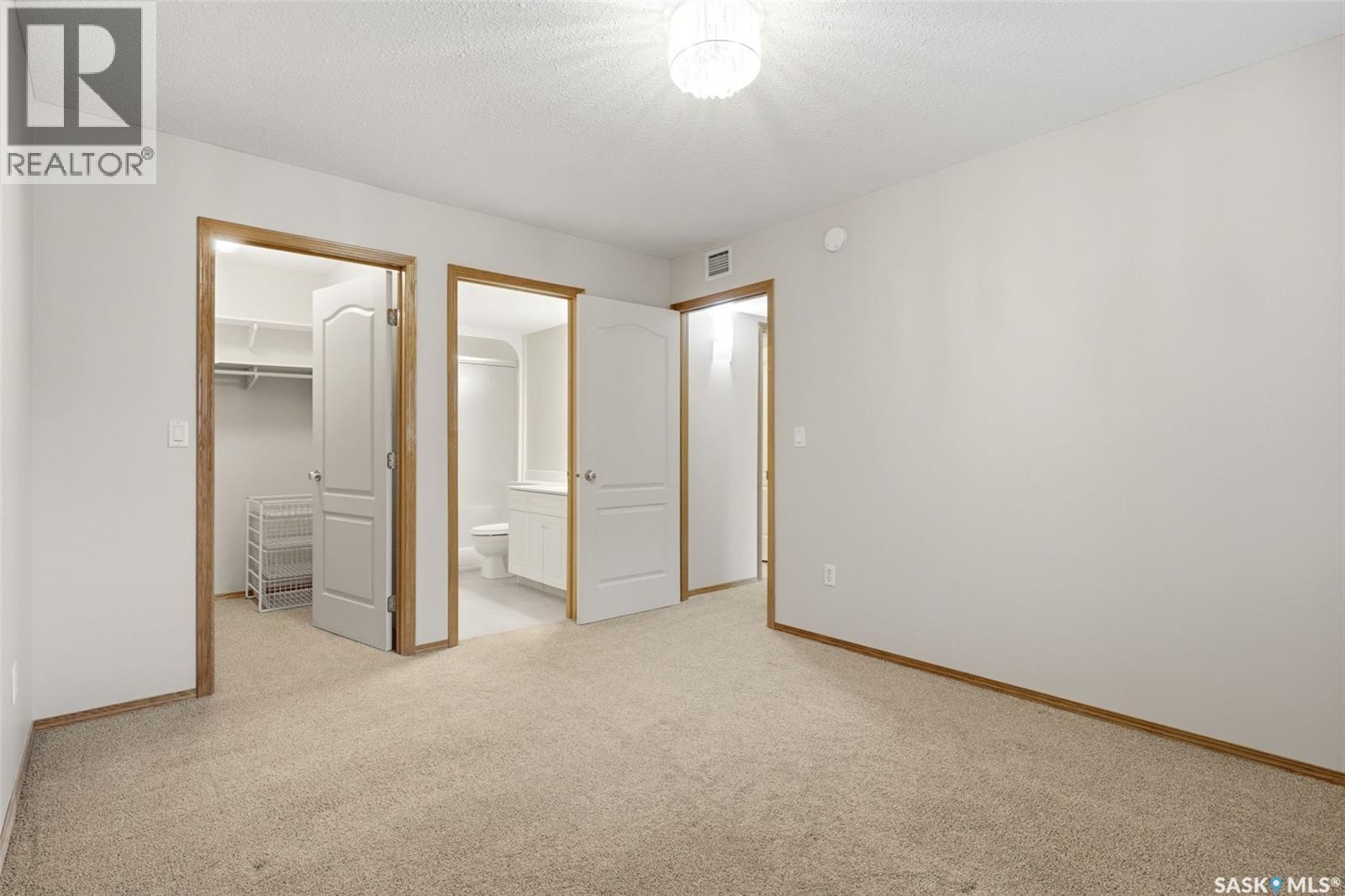 #210 2550 25th AVENUE - 36