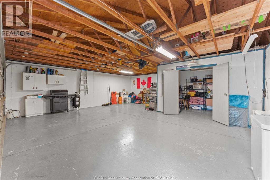 1776 GLENDALE AVENUE - 35