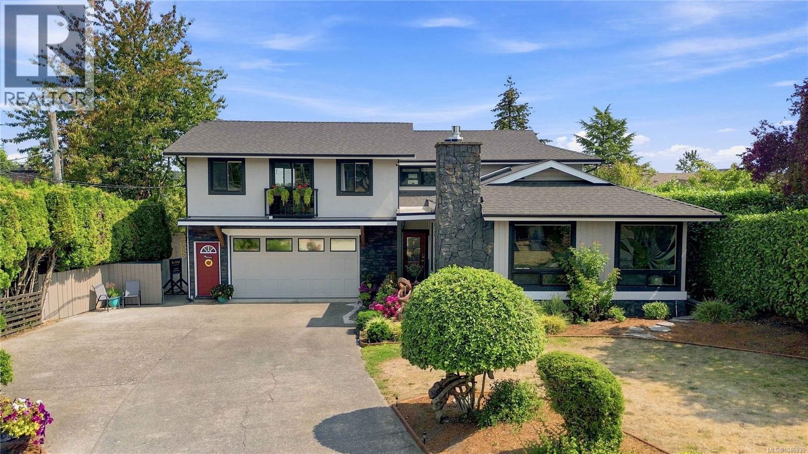 7081 East Saanich Rd - Image 47