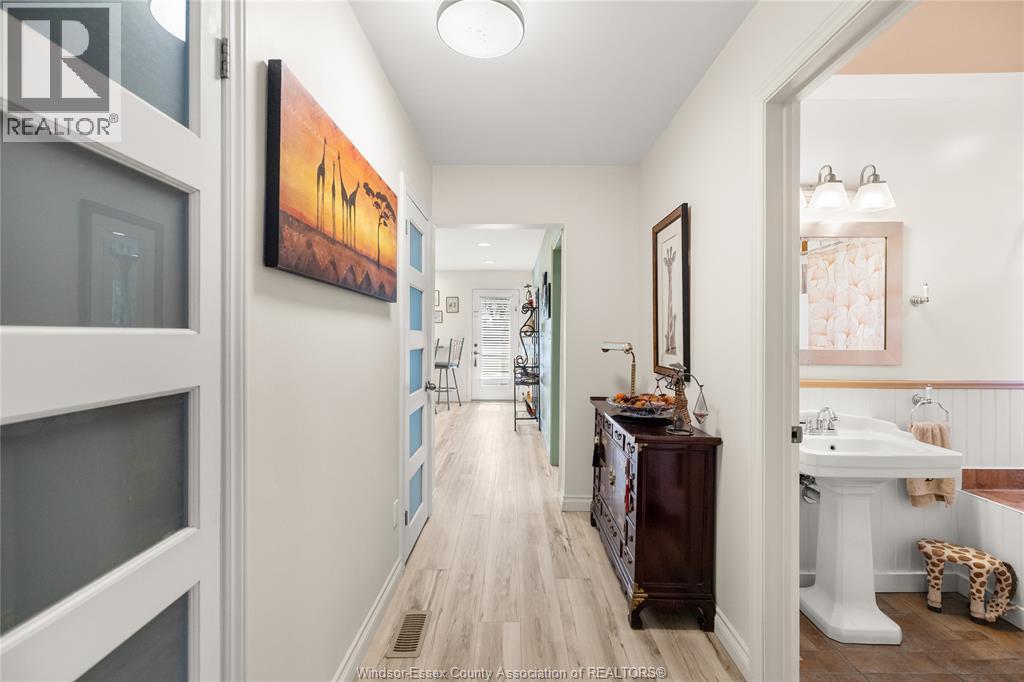 1233 Croydon DRIVE - Image 13